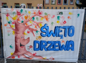 "Święto Drzewa - Dla przyrody!"