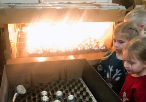 Wycieczka do Fabryki Bombek w Piotrkowie Trybunalskim