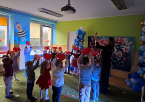 Dzieci występują dla babci i dziadka