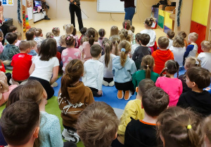 Audycja muzyczna z altówką