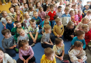 Dzieci w trakcie koncertu Audycji Muzycznych