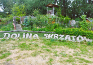 Napis Dolina Skrzatów
