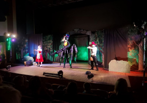 Przedstawienie teatralne "Jak Rumcajs Cypiska uratował"